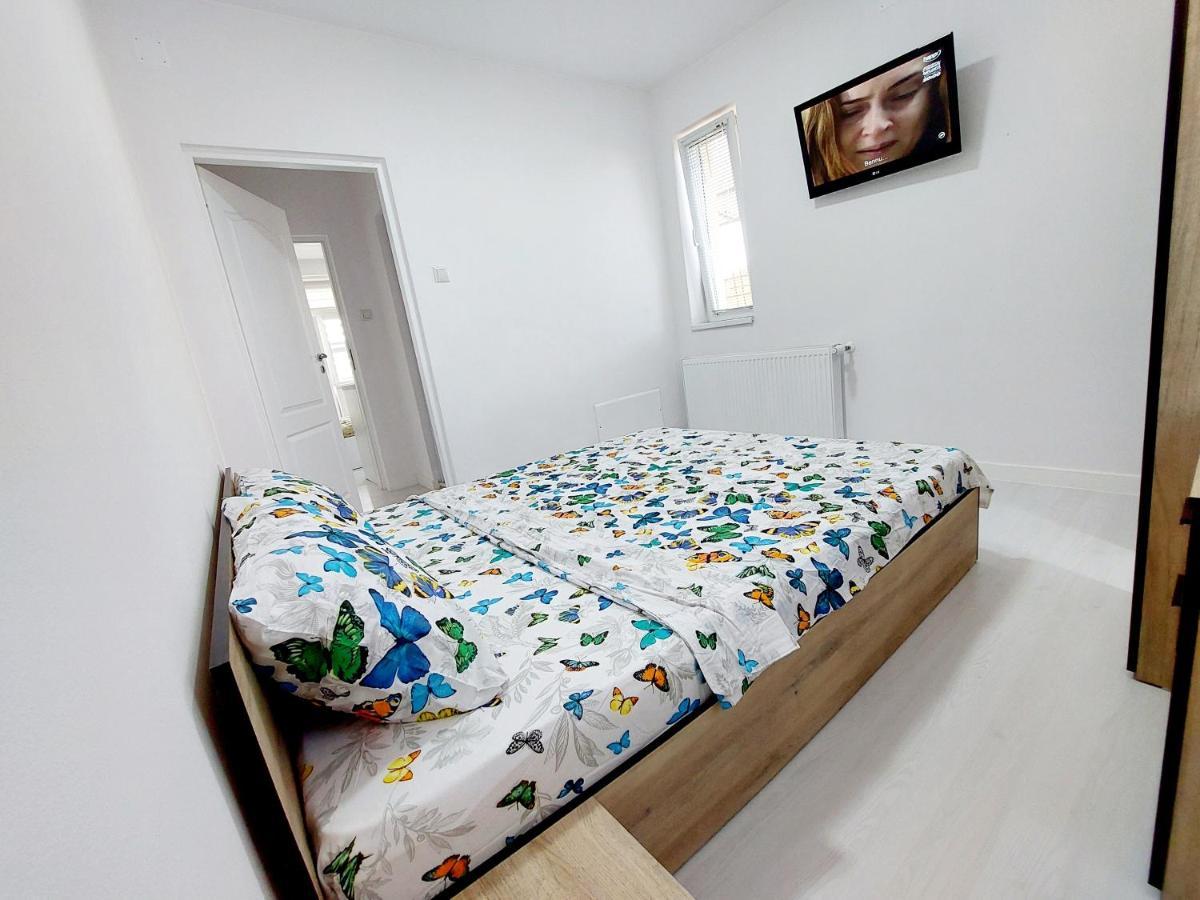 Casuta Cu Tei Villa Орадеа Екстериор снимка