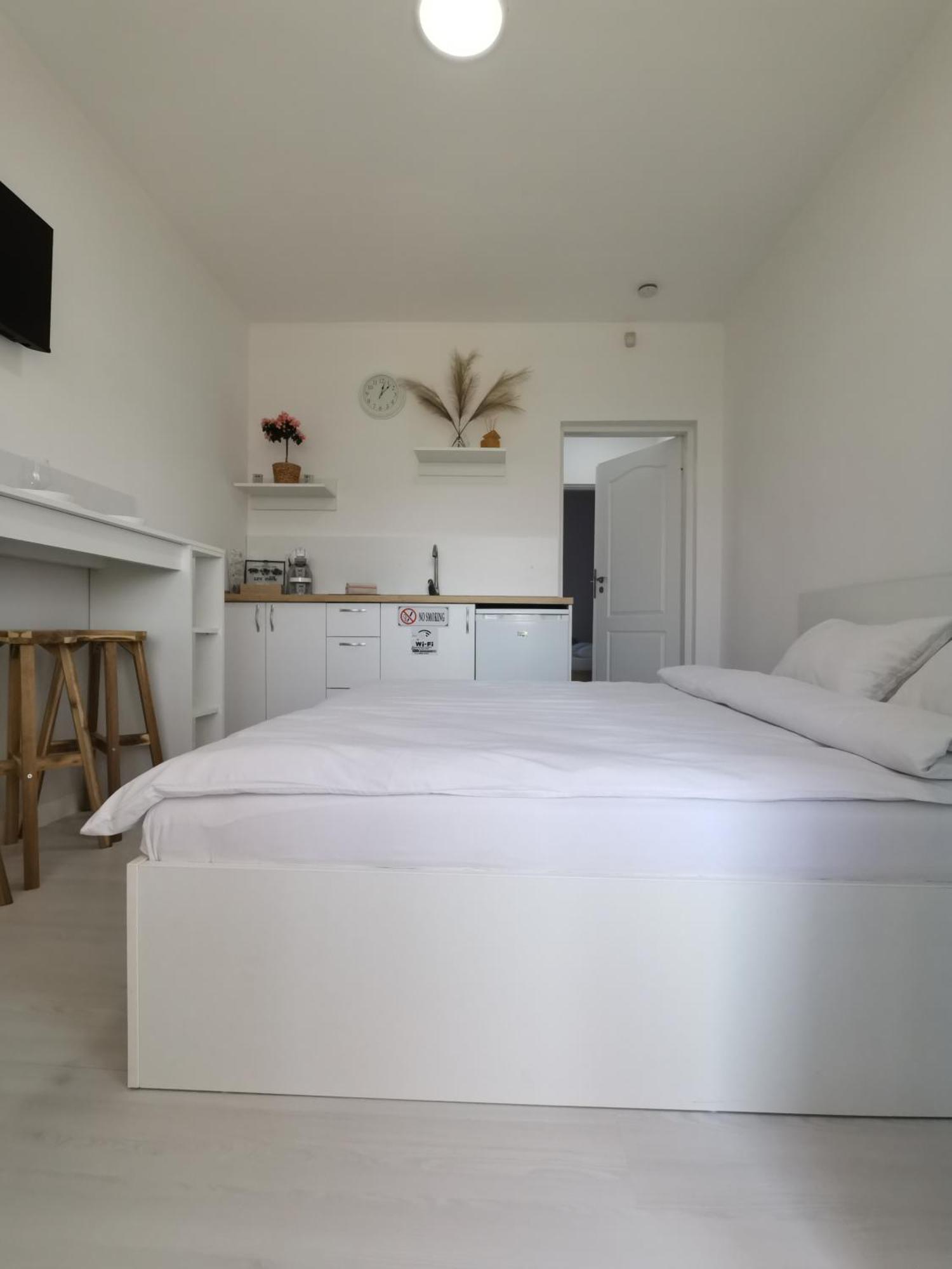 Casuta Cu Tei Villa Орадеа Стая снимка