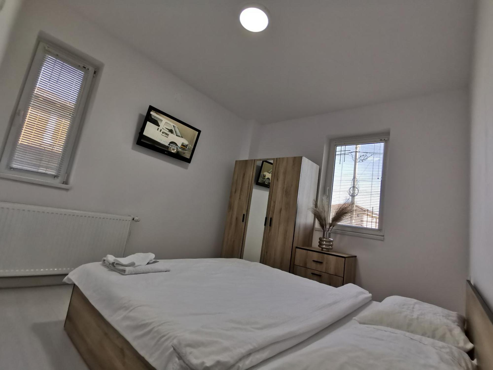 Casuta Cu Tei Villa Орадеа Стая снимка
